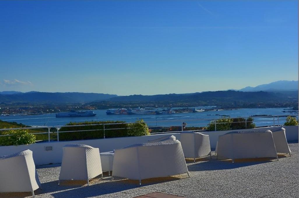 Hotel Luna Lughente Olbia Esterno foto